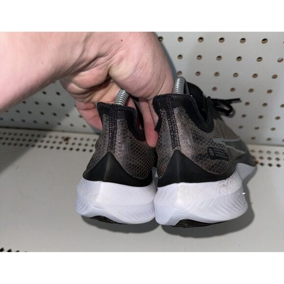 Nike Zoom Gravity Womens Athletic Running Shoes Size 10 Black Gray BQ3203-002 - Picture 3 of 8